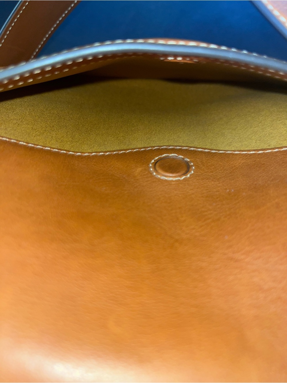 Coach Tabby in glove tan leather Crossbody with Signature 'C' Buckle - Picture 11 of 12